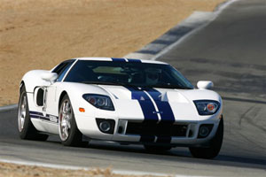 Edwin Sims' Ford GT lapping at Thunderhill Raceway